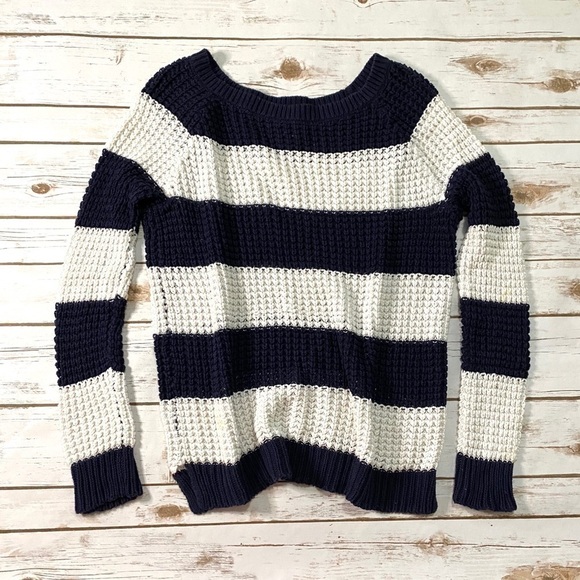 American Eagle Navy & White Jegging Knit Sweater - Picture 1 of 4